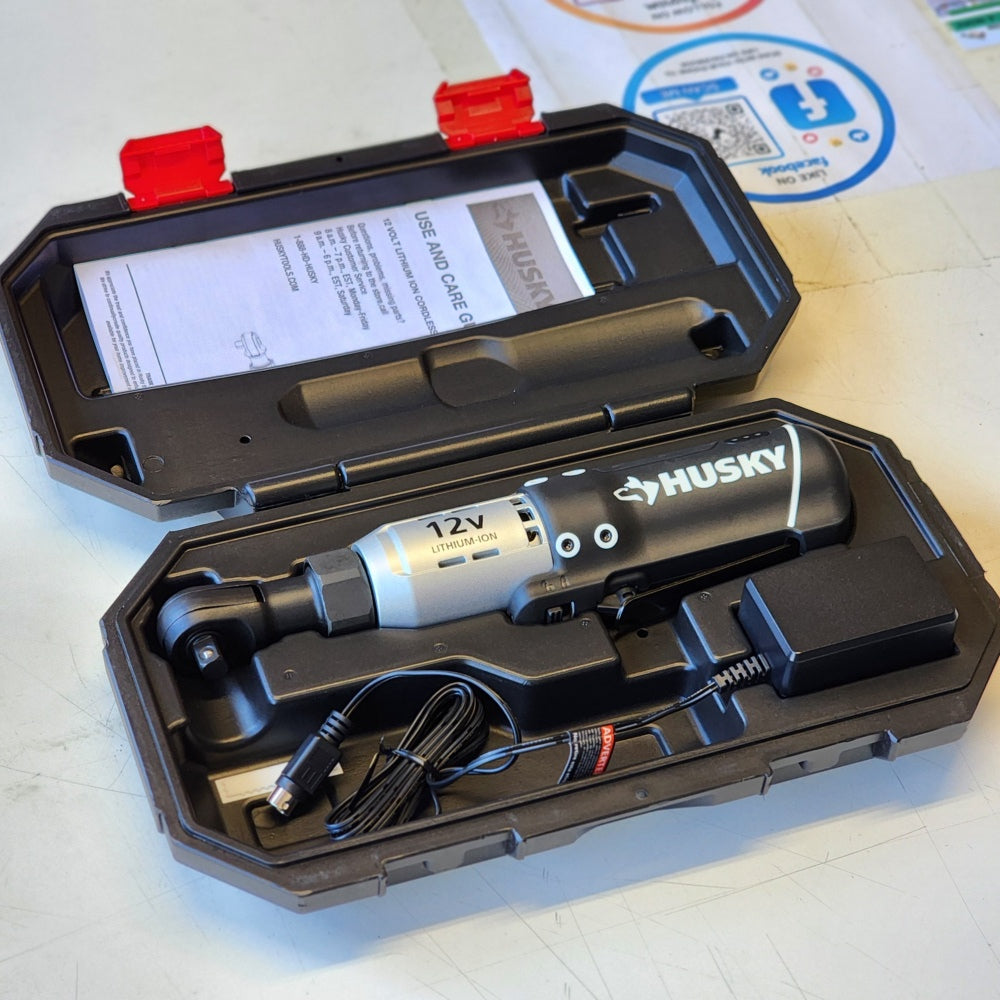 12 Volt 3/8 Drive Cordless Ratchet 12 Volt 3/8 Drive Cordless Ratchet